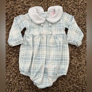 stitchy fish bubble outfit